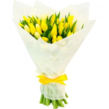 Букет из желтых тюльпанов "Светлые мысли"